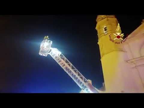 Maltempo a Quartu, si inclina la croce della Basilica di Sant’Elena per il forte vento (VIDEO)