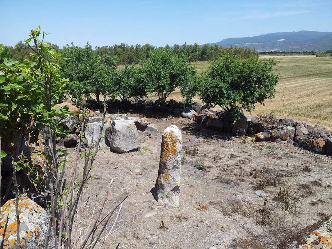 Sardegna, l’idea originale: a Uras decine di cittadini pronti ad acquistare un nuraghe tutti insieme