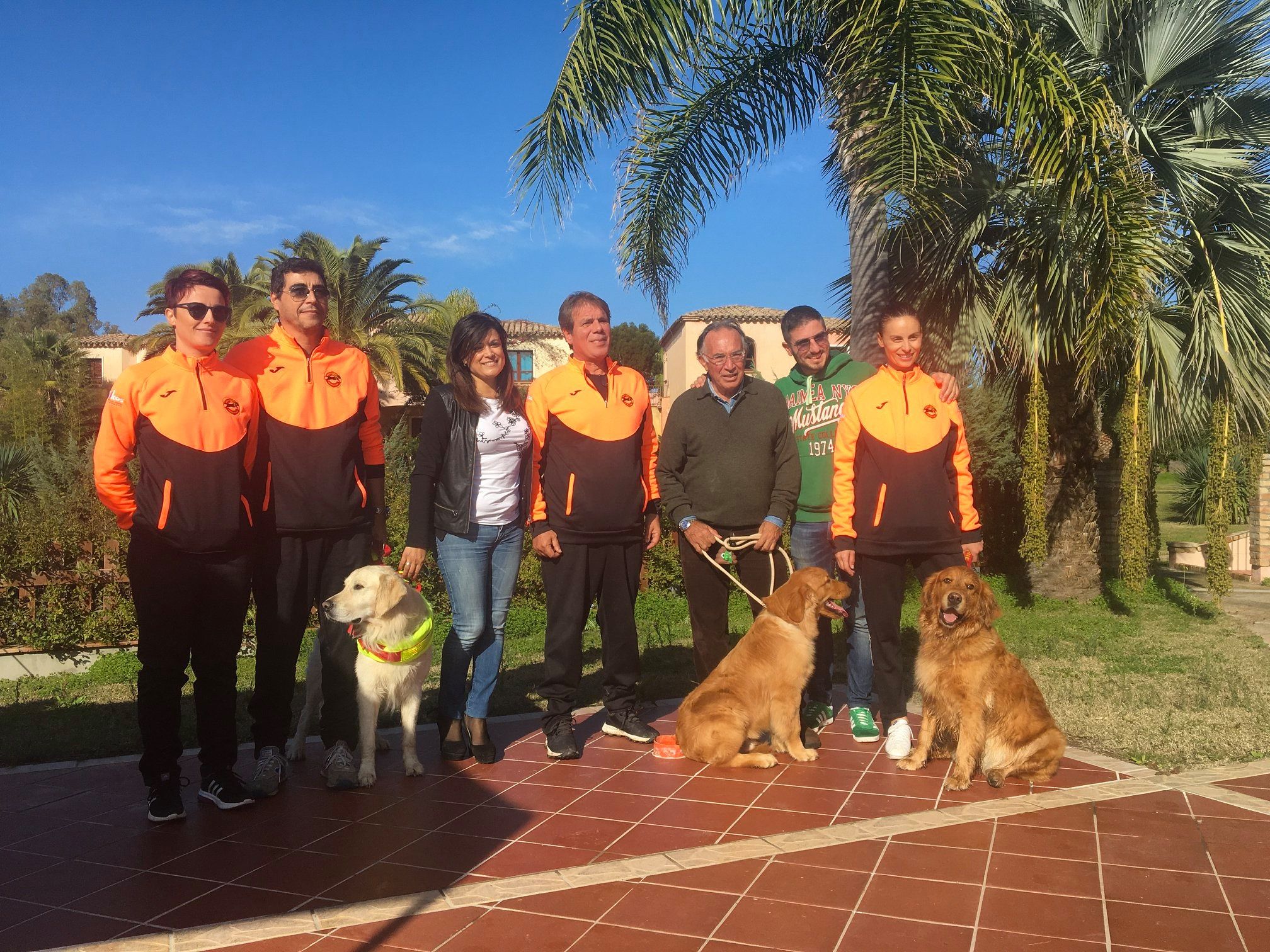 Pula, la bellissima idea: cani salvataggio per aumentare la sicurezza dei bagnanti nelle spiagge