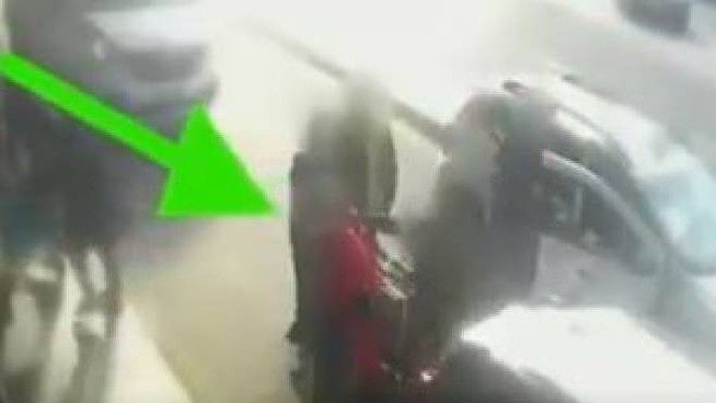 Fiumicino, chiede al tassista di inserire in tassametro: la risposta è un pugno che gli rompe il naso (VIDEO)