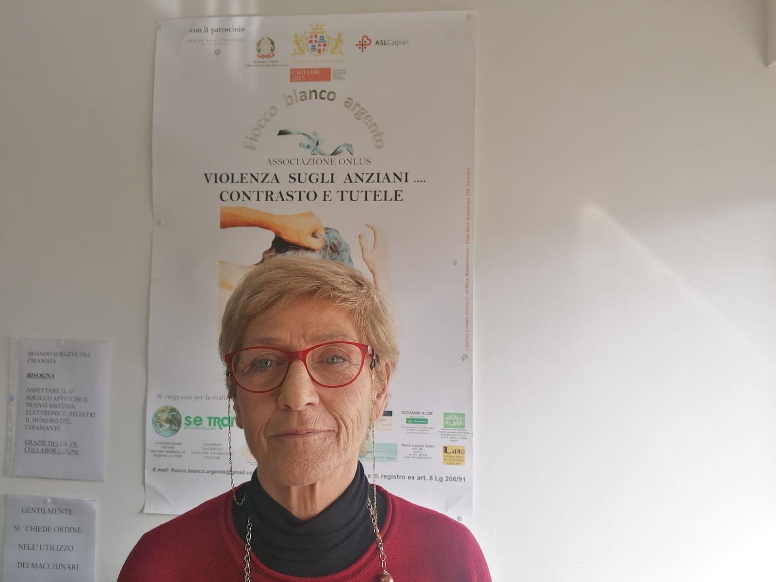 Cagliari, l’ira dei malati: “Pannoloni in ritardo e di scarsa qualità, siamo costretti a comprarli al market”