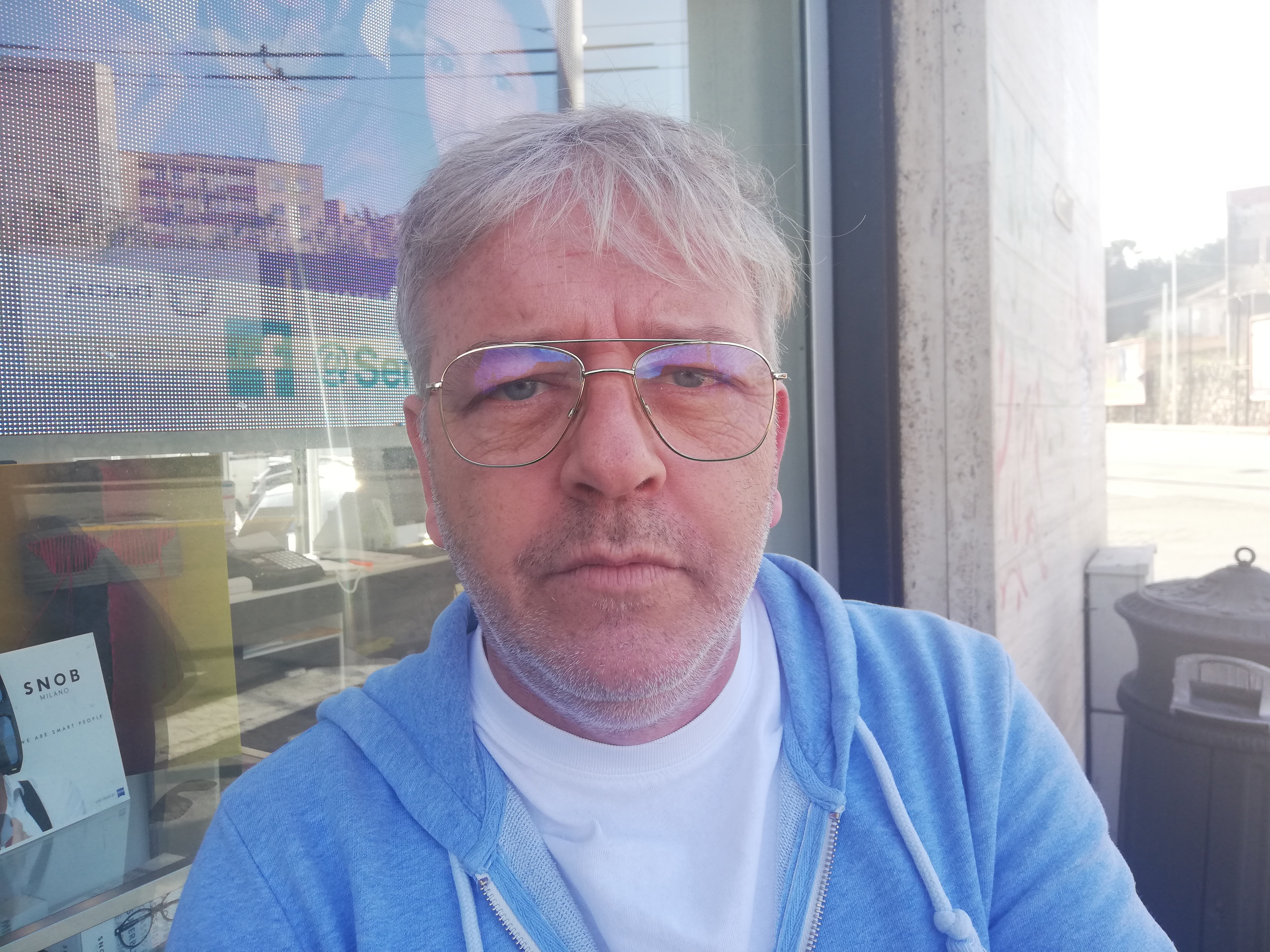 Cagliari, l’odissea di un ottico: “Dieci furti in tre mesi, non denuncio più perché perdo troppo tempo”