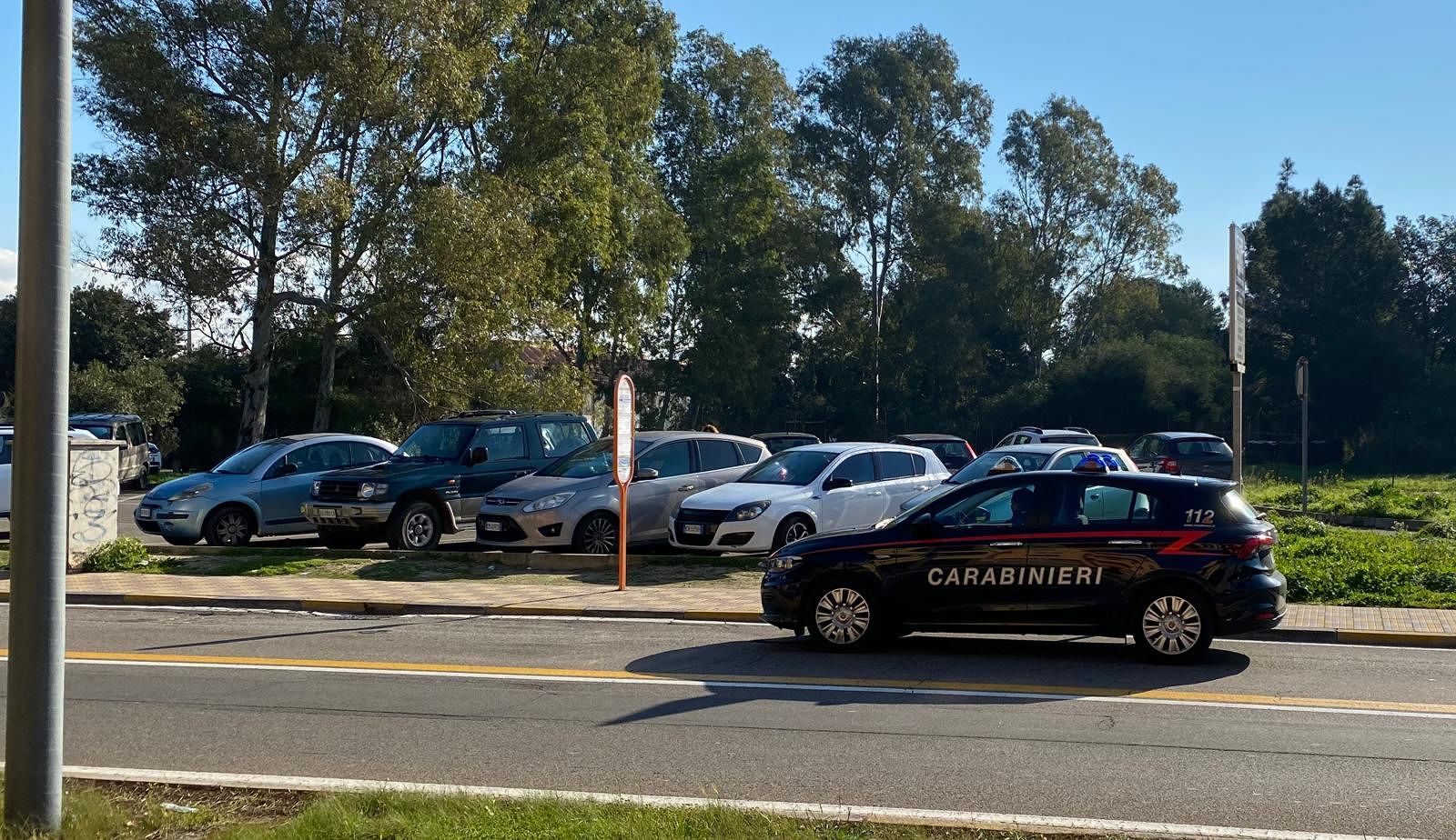Dal campo nomadi di Monserrato alla fermata del bus per rapinare un cuoco: tre uomini “incastrati” dai carabinieri