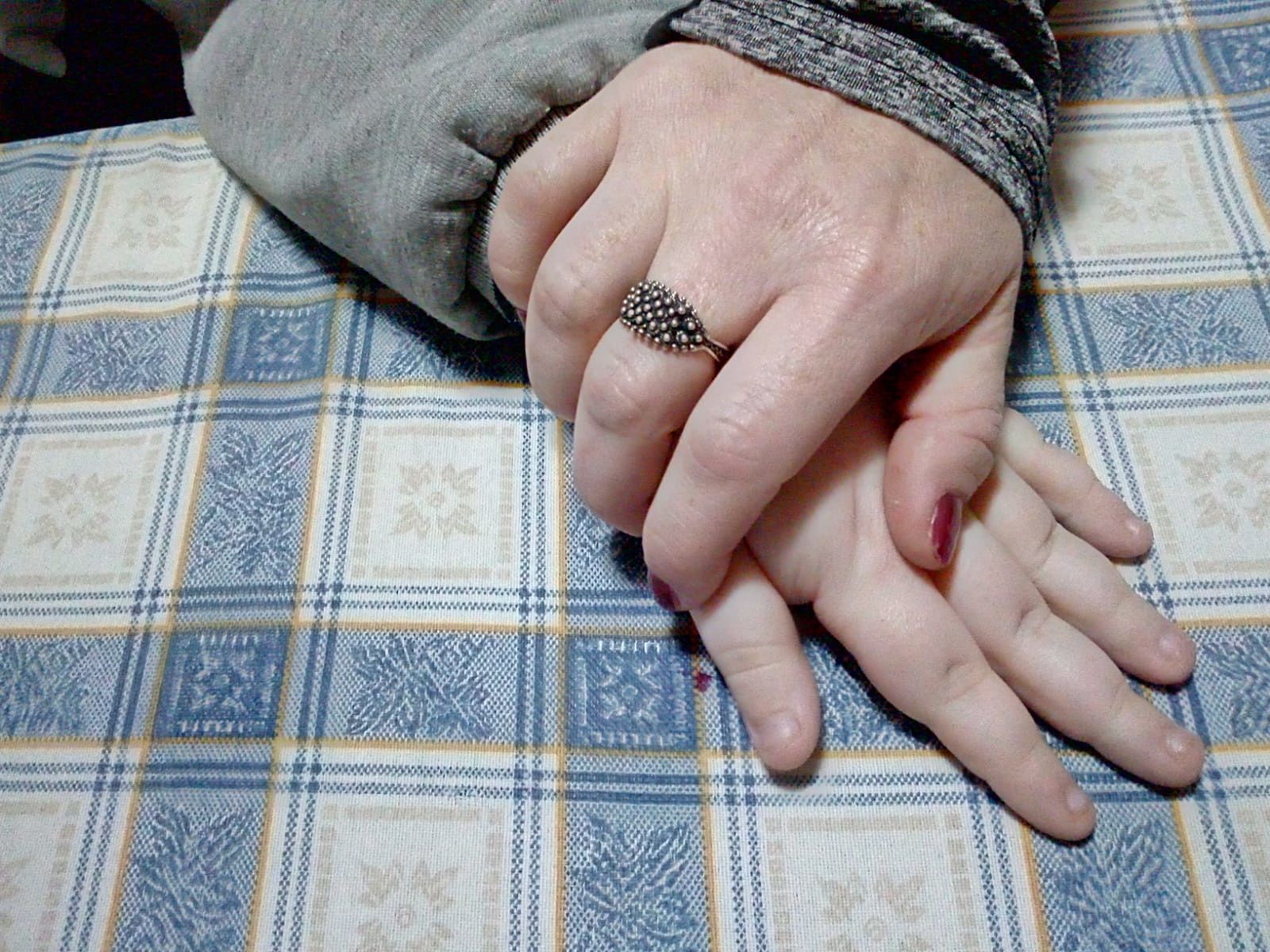 Cagliari, la denuncia choc: “Mio figlio dodicenne bullizzato e picchiato a scuola”