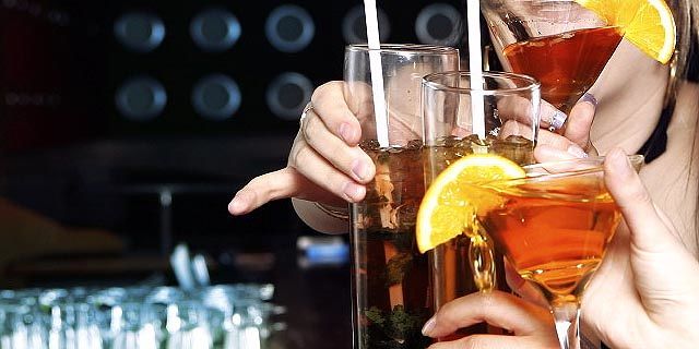 Cagliari, alcol e droga alla festa di Capodanno: decine gli interventi del 118