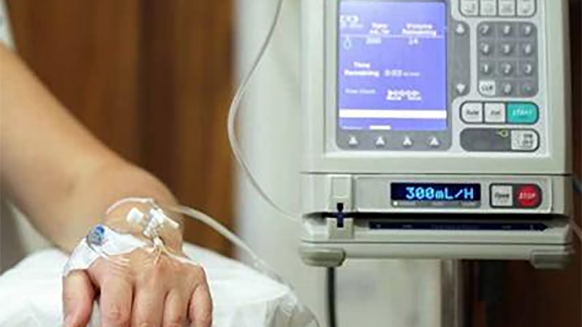 Ore di fila per la chemio a Cagliari, Uil: “Caos al Businco, osceno far ricadere le colpe sui malati”