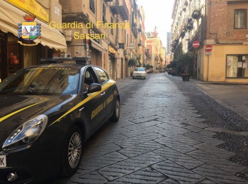 Spaccio di eroina, nigeriano arrestato in Sardegna