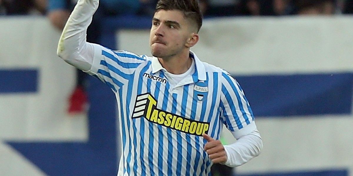 Nuovo attaccante del Cagliari: in arrivo Paloschi, Cerri verso la Spal