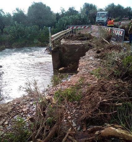 Alluvione di Tasonis, consiglio comunale fiume a Sinnai: “Nessun cittadino è stato lasciato indietro, ricostruiremo i ponti”