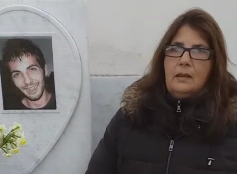 La mamma di Manuel: “Assurdo invitare Valentina Pitzalis alla Festa della donna a Milano”