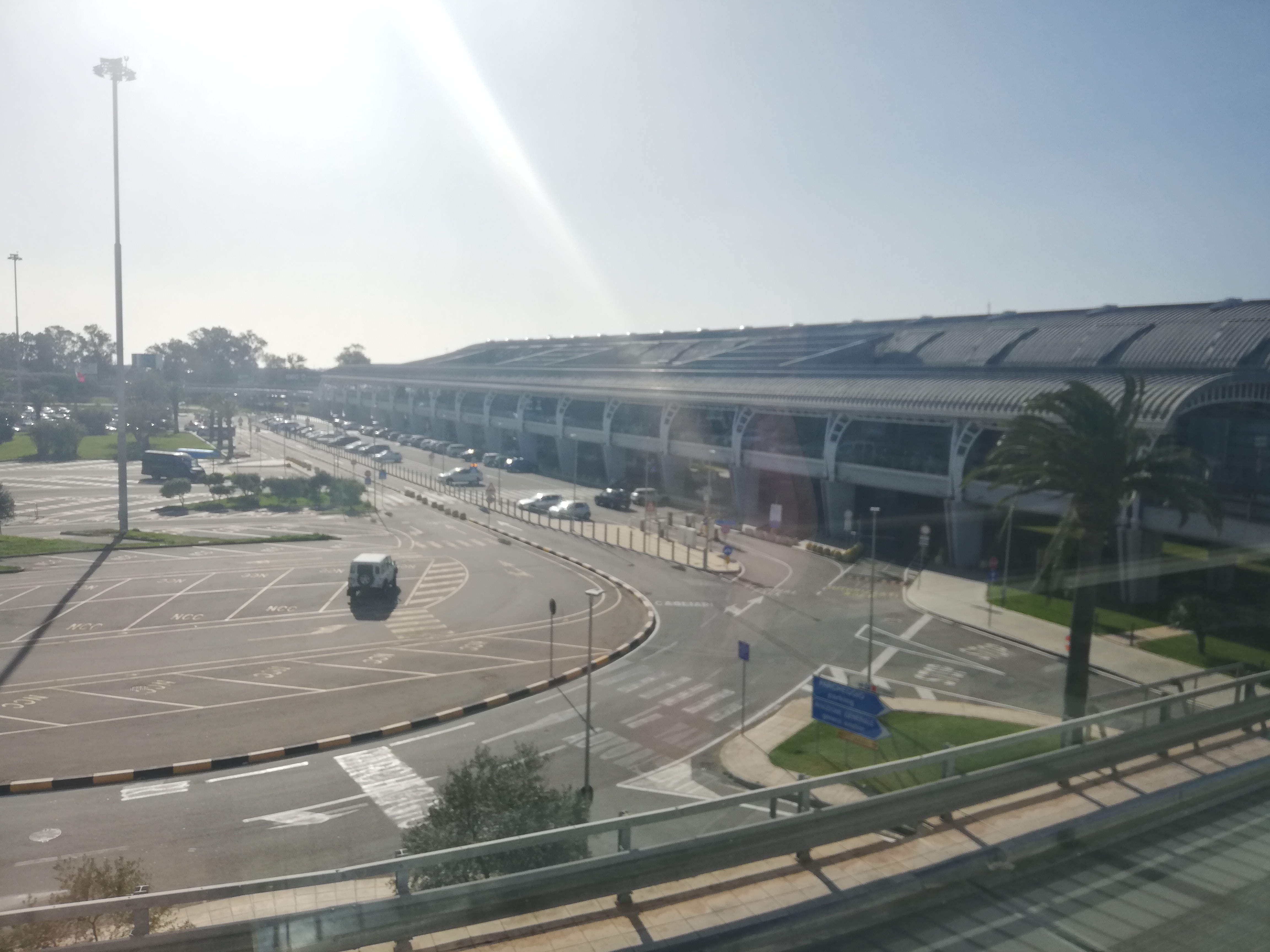 Elmas, 10 nuovi voli all’aeroporto per l’estate: spiccano le low cost Trieste e Vienna