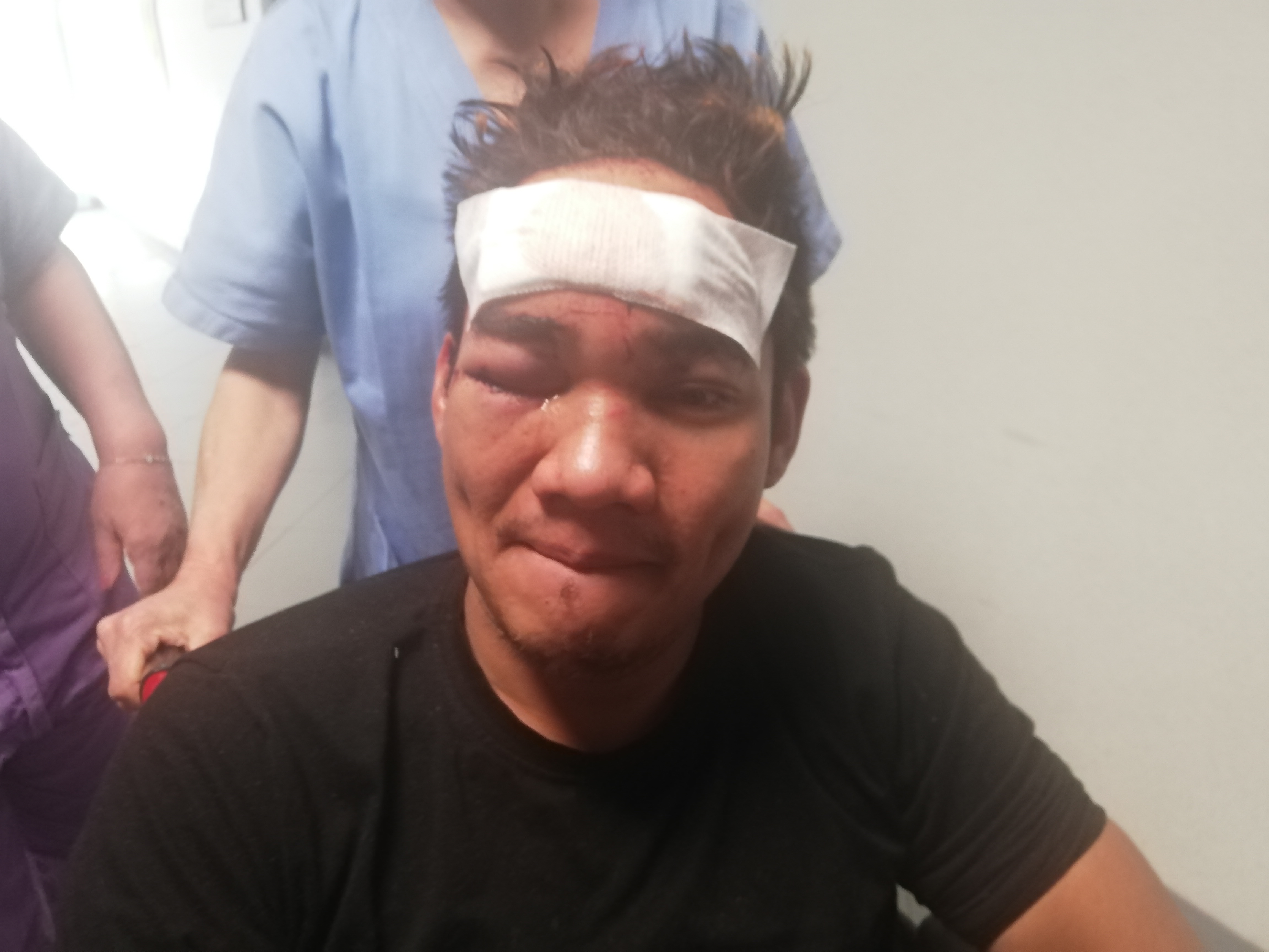 Assemini, il filippino pestato perché scambiato per cinese “è ancora sotto choc e ha paura”