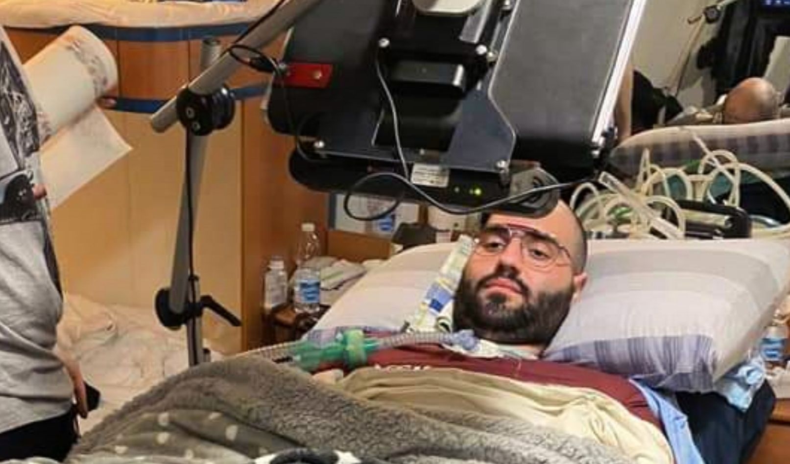 Paolo Palumbo, sorpresa sulla nave per la Sardegna: “Il comandante ha messo la mia canzone”