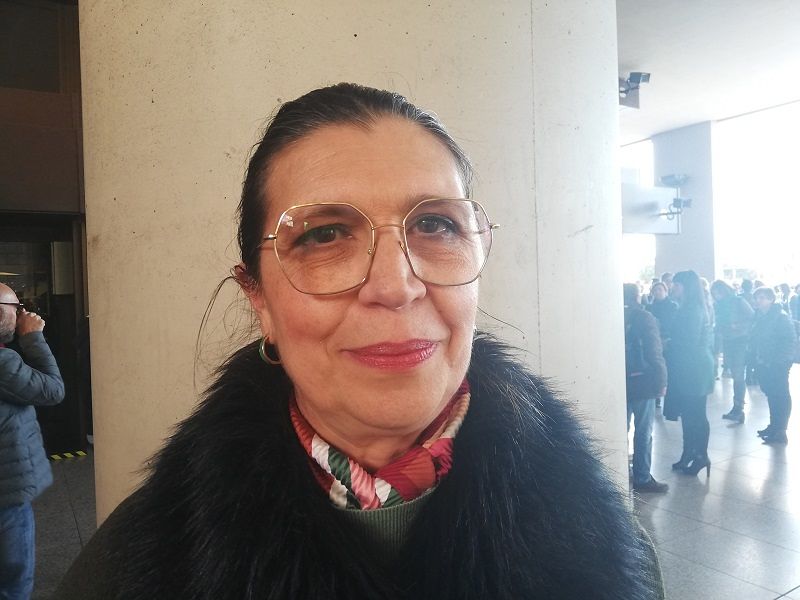 Laura, hostess di Air Italy disperata: “A 57 anni devo dire addio alla pensione sicura”