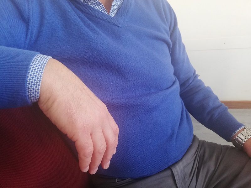 Massimo di Cagliari, papà separato: “Pago il mantenimento per mia figlia ma l’aiuto già ogni giorno, assurdo”