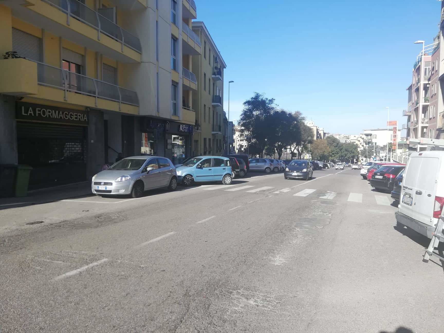 Cagliari, pista ciclabile confermata in via della Pineta: “Salveremo quasi tutti i parcheggi”