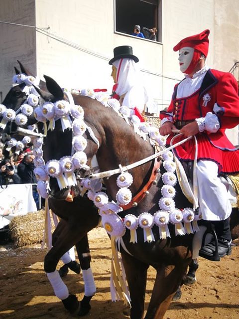 Sartiglia 2020, la magia del Carnevale sardo più bello a Oristano: il VIDEO in diretta