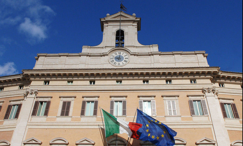 Italia, Parlamento dimezzato per l’emergenza coronavirus