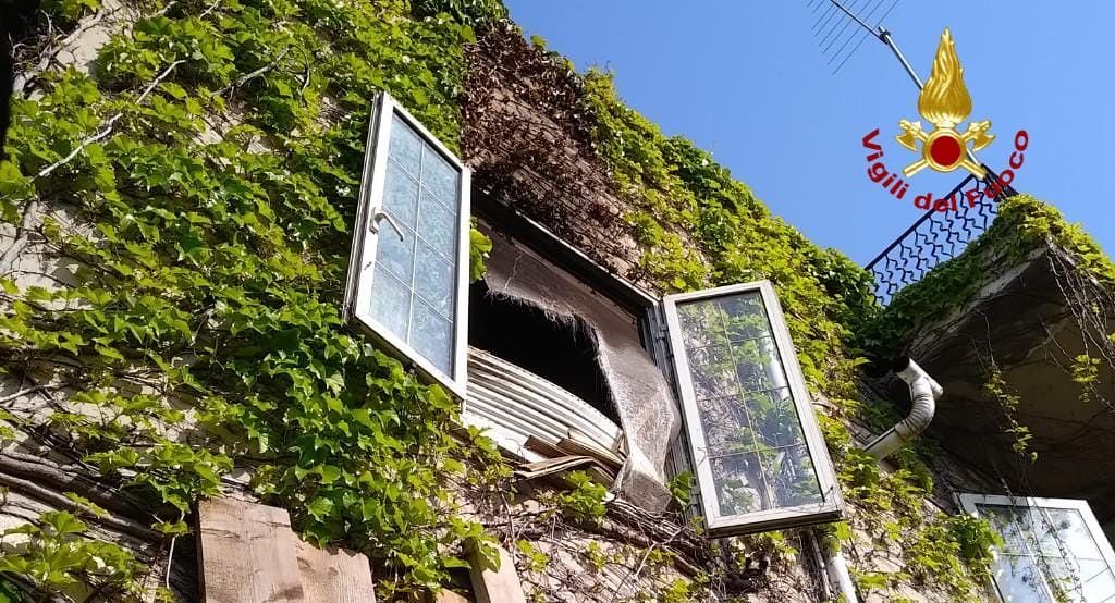 Pirri, anziano si addormenta con il fuoco acceso in cucina: ucciso dalle esalazioni