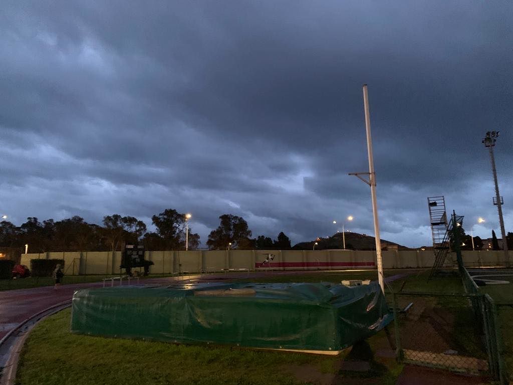 Ciao sole, si tira fuori di nuovo l’ombrello anche a Cagliari: vento, piogge e giù le temperature