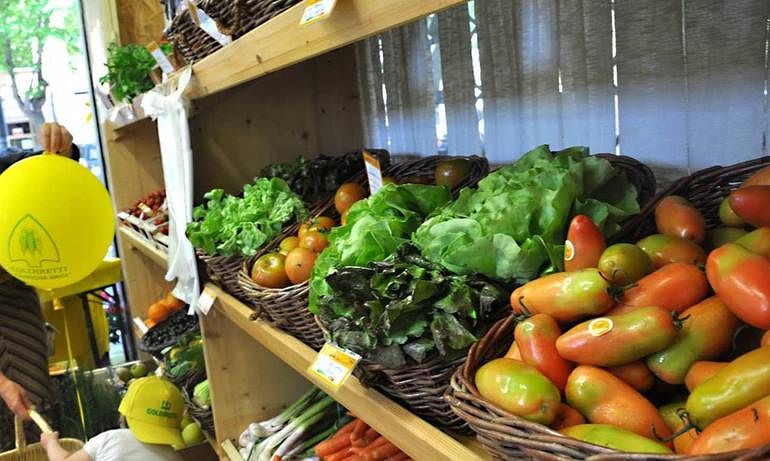 “Resta a casa e mangia sardo”: l’iniziativa della consegna a domicilio di Coldiretti