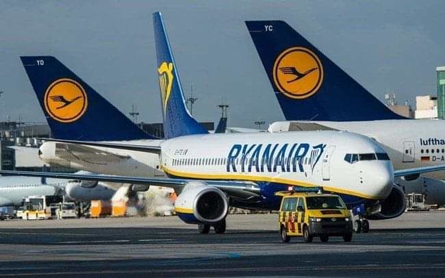 Effetto Coronavirus, Ryanair riduce i voli da e per l’Italia