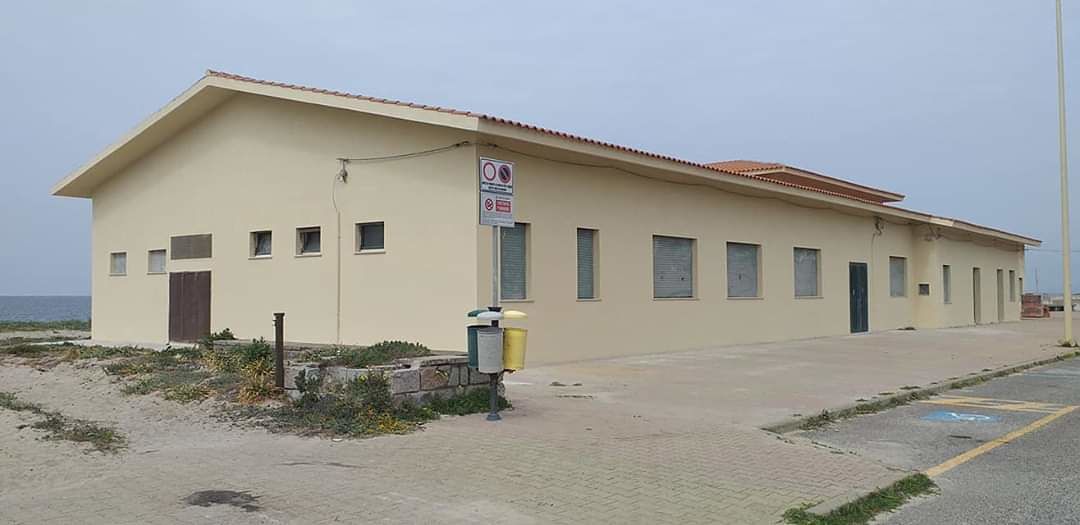 Arborea, il virus non ferma i lavori di manutenzione alla colonia marina: la soddisfazione del sindaco