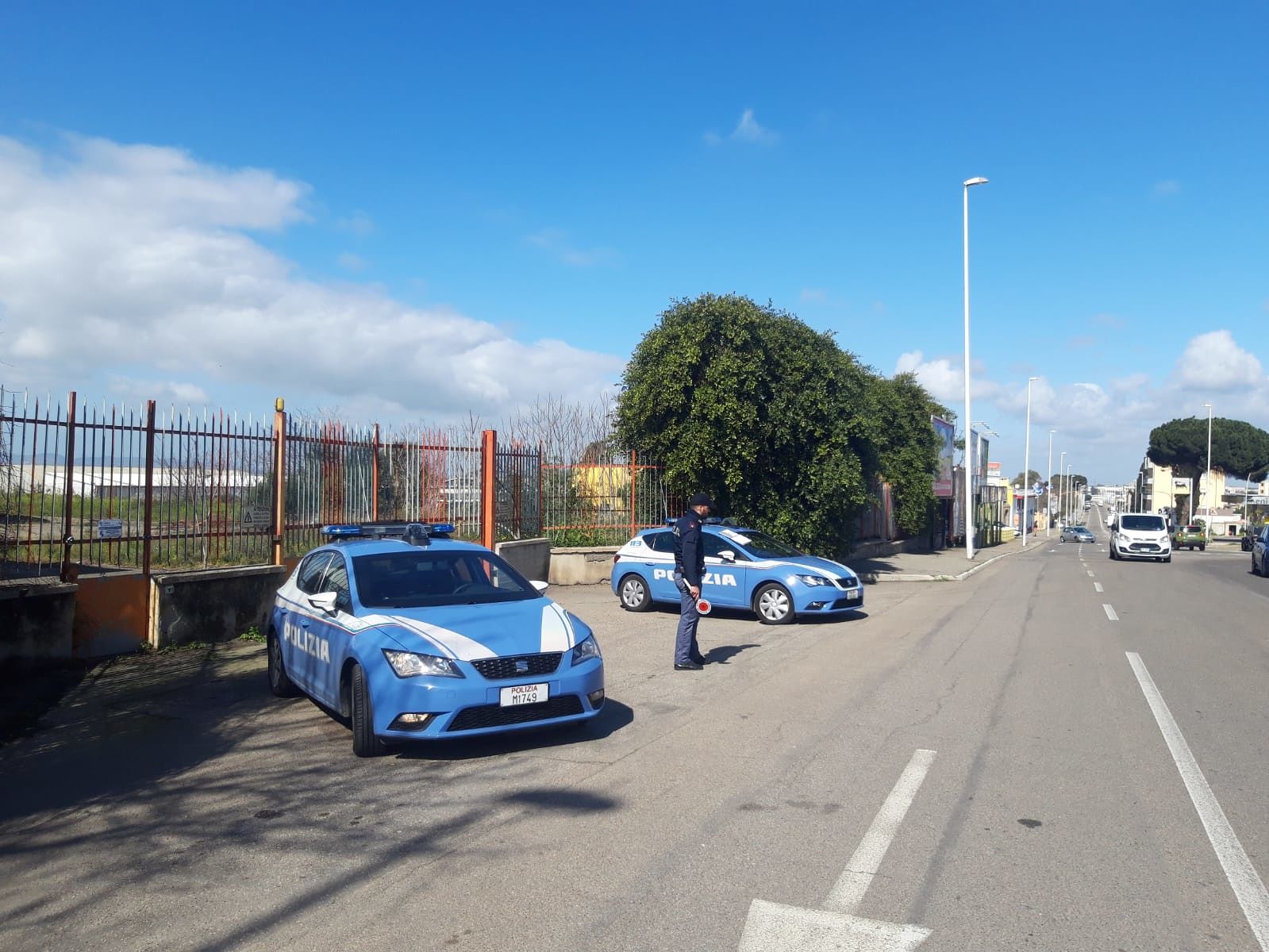 Cagliari: la polizia controlla strade, stazioni e aeroporti. Denunciato un uomo che circolava senza motivo