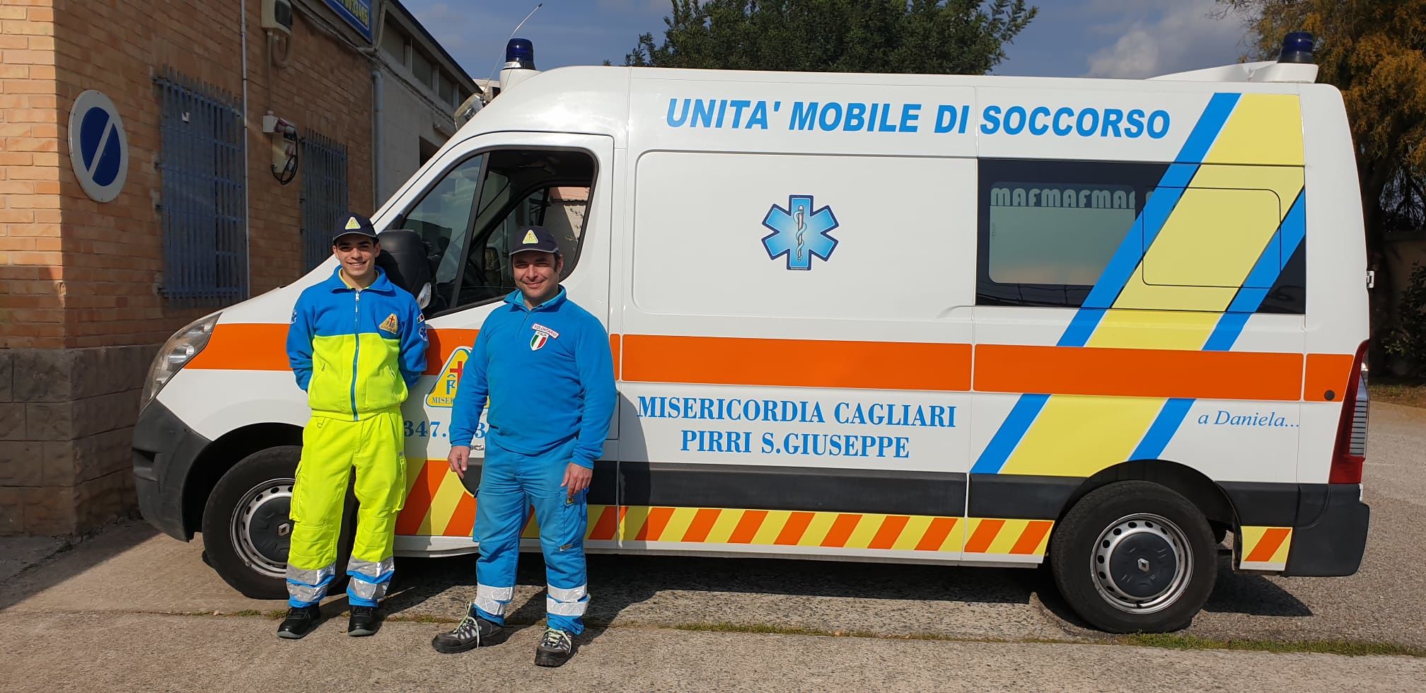 Matteo e Stefano, da Cagliari alla Lombardia per aiutare nell’inferno del Coronavirus: “Li accompagna Dio”