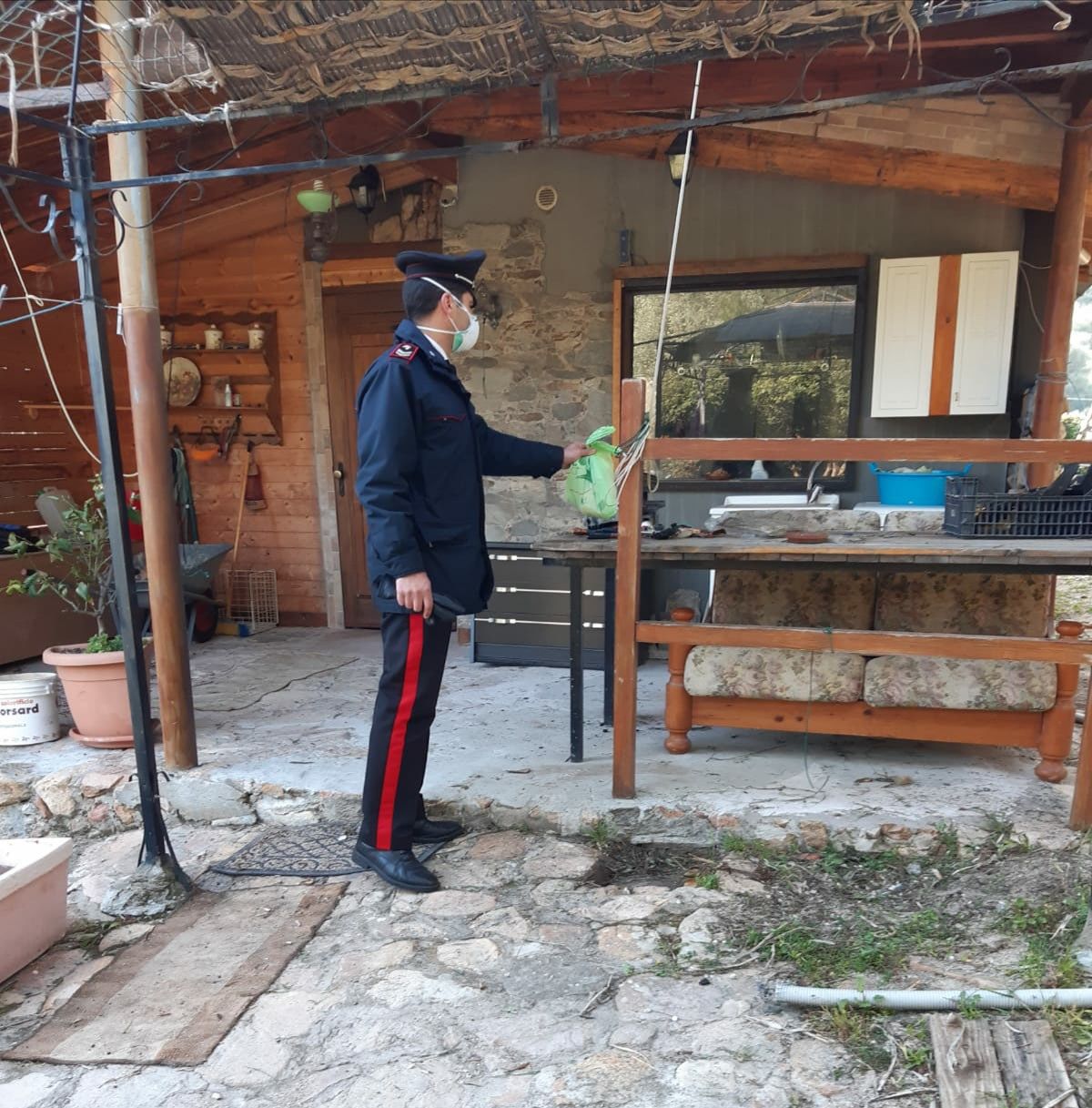 Quartu, guarisce e torna a casa ma è senza cibo: 50enne salvato dai carabinieri