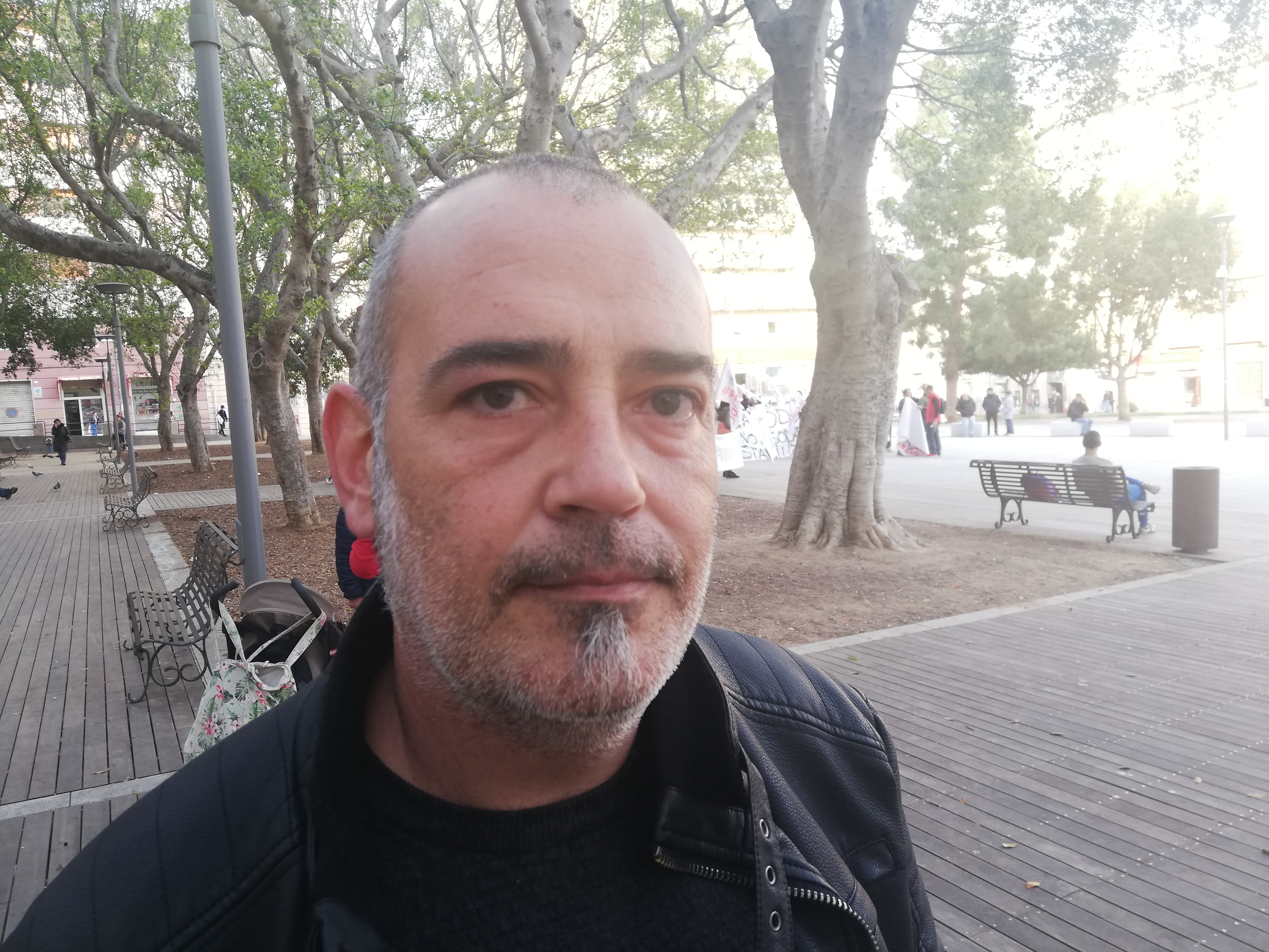 “Io, papà separato e prof precario a Cagliari: se perdo il lavoro farò lo chef”