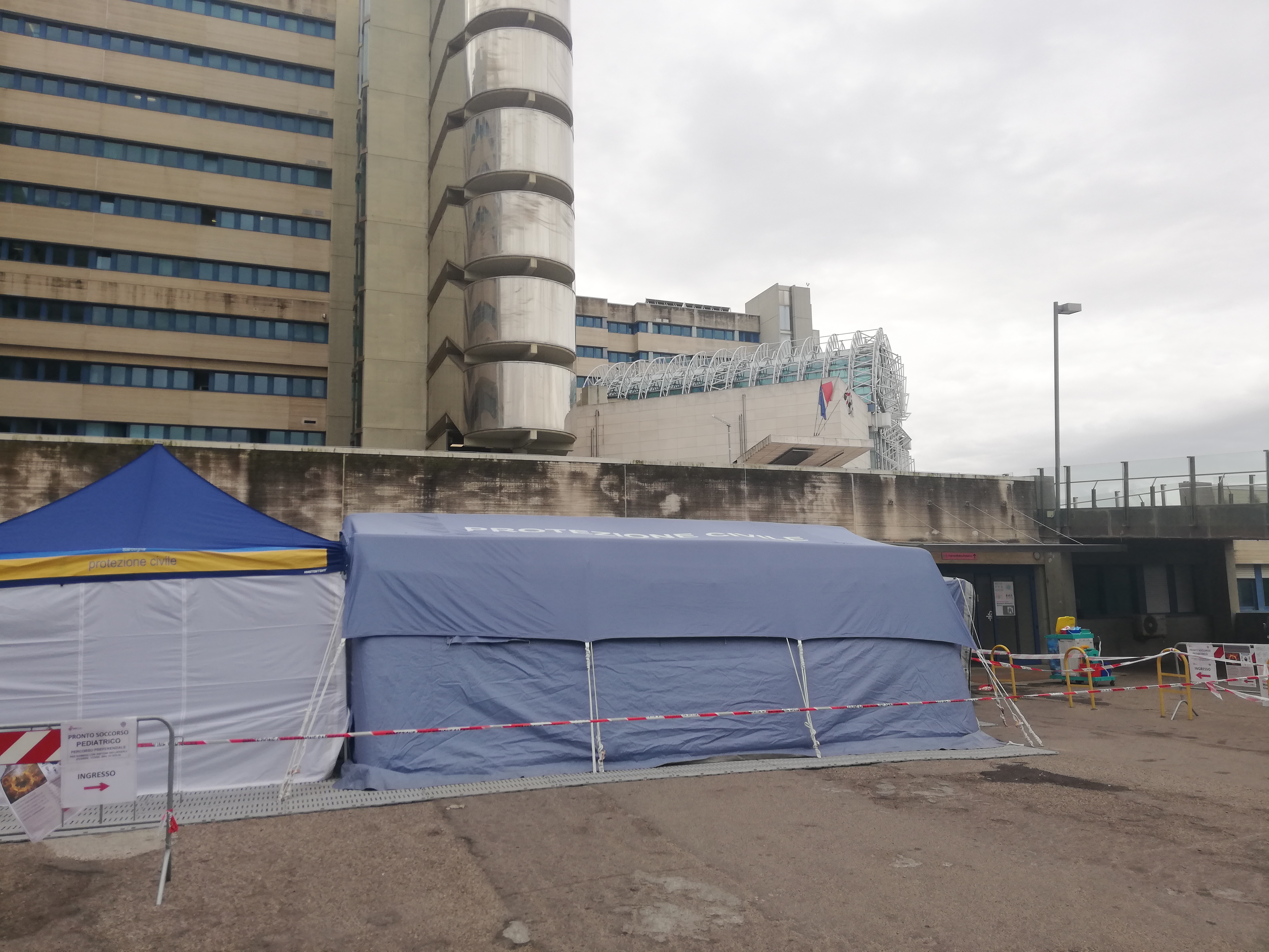 Coronavirus a Cagliari, stop alle visite non urgenti al Brotzu: “Valuteremo caso per caso”