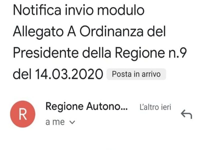 L’odissea di una coppia sarda a Roma: “Non possiamo volare senza il permesso della Regione”