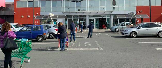 Coronavirus, nuove regole in Sardegna: “Uno solo a fare la spesa e non più di una volta al giorno”