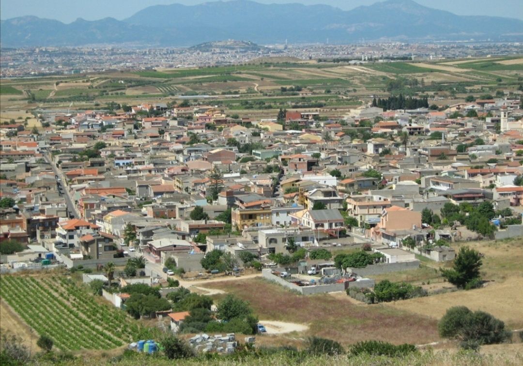 Trovato morto con un colpo di pistola alla testa a Maracalagonis, si indaga per omicidio