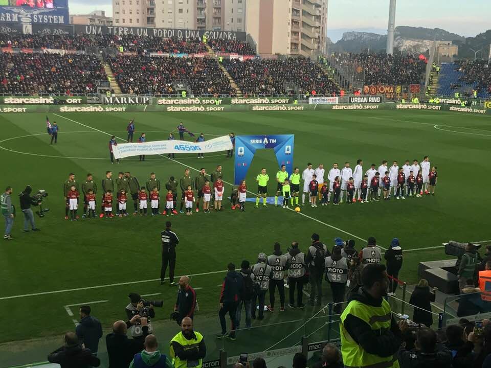 Cagliari-Roma un pazzo 3-4, la difesa rossoblù non è da serie A: adesso il tecnico Maran è in bilico?