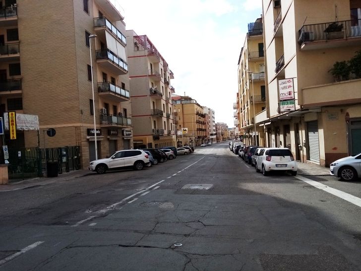 Deliperi contro Truzzu: “Accuse ai cagliaritani fuori luogo, Delogu o De Magistris non avrebbero mai fatto una campagna così”