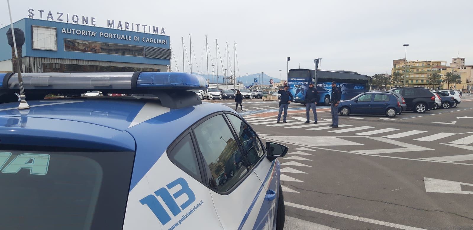 Coronavirus, sbarca a Cagliari per andare a trovare il fratello: denunciato e in quarantena