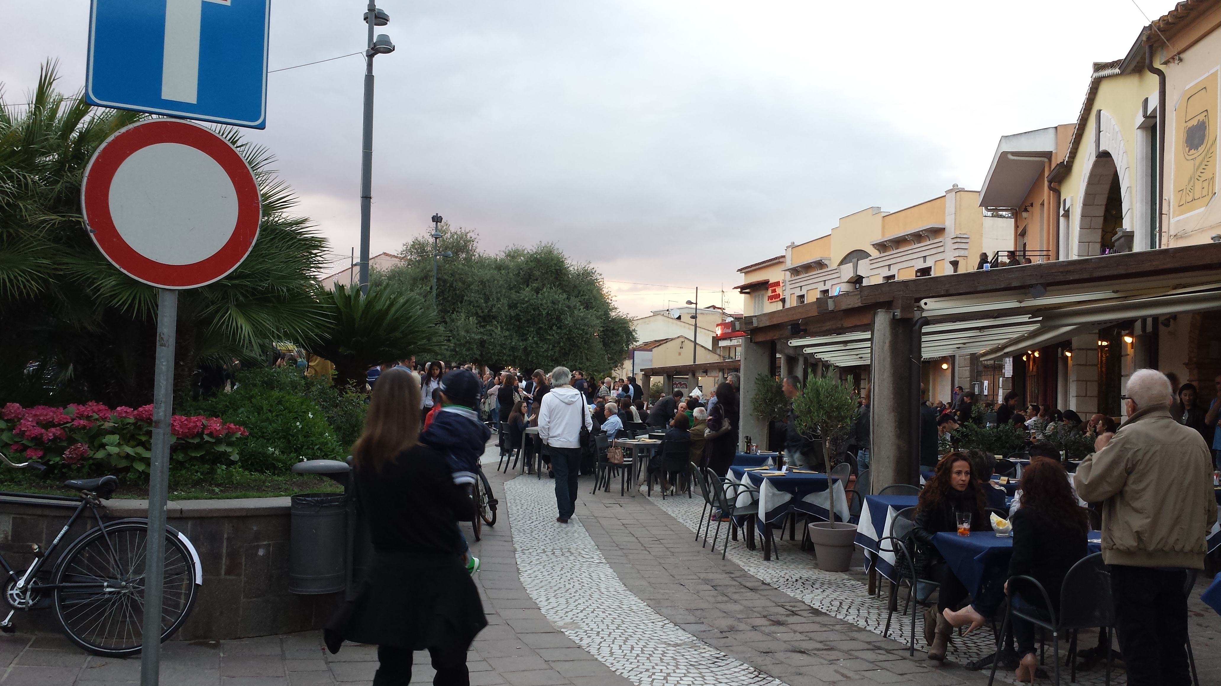 Sardegna, nelle villette come ad agosto: 11mila persone arrivate dal Nord si autodenunciano. La Prociv: “Non fate i furbi, occhio alle sanzioni penali”