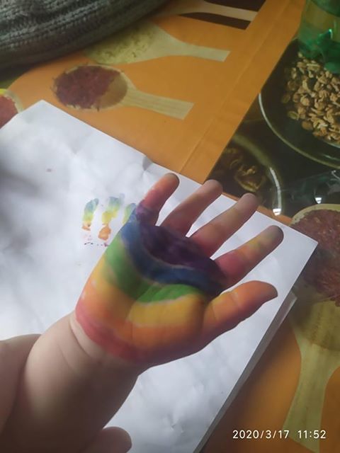 Daniela e la piccola Viola, da Mulinu Becciu: “Ce la faremo, dalla luce dei bambini la speranza per la nostra isola meravigliosa”