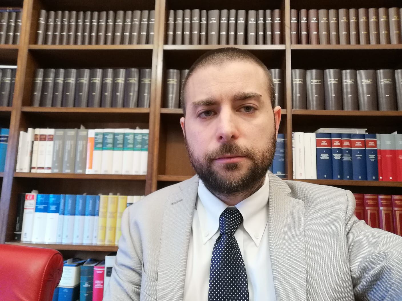 Cagliari, scoppia la guerra degli affitti: “Commercianti e proprietari dei locali con le tasche vuote”