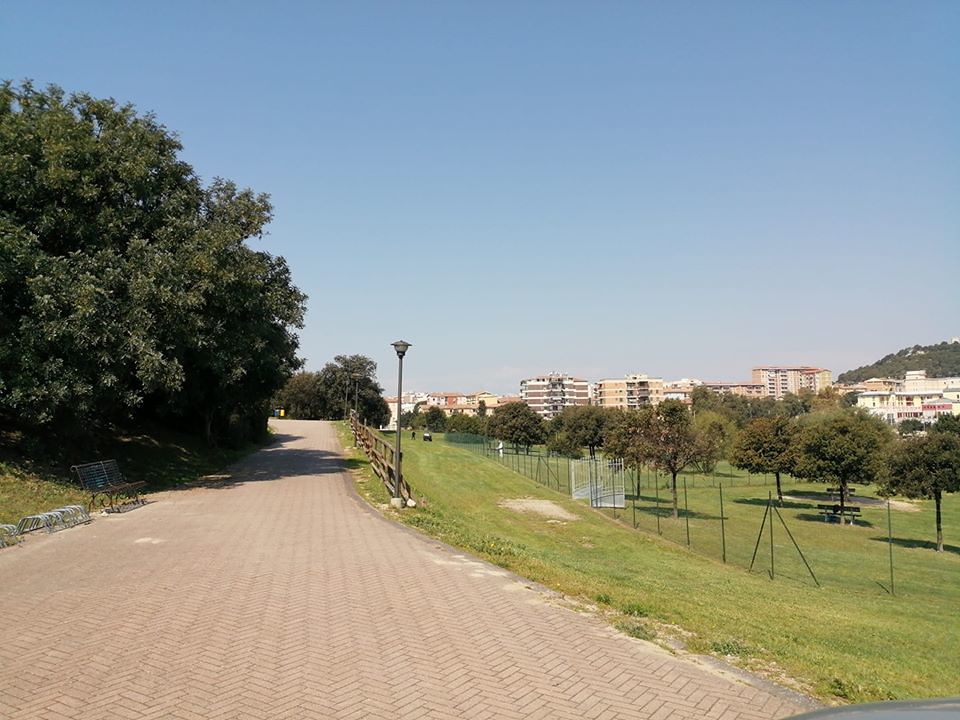 Istituti scolastici superiori e Parco Monte Claro: i lavori di manutenzione non si fermano