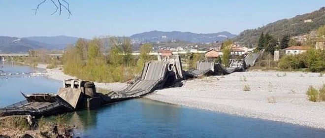 Tragedia sfiorata in Italia: crolla il ponte di Aulla, momenti di grande paura
