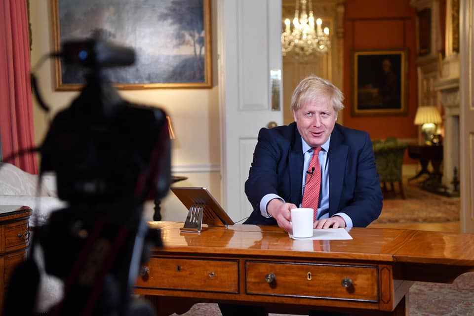 Boris Johnson ricoverato in ospedale per Covid 19, con febbre alta e tosse