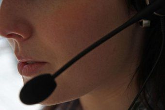 “Io, lavoratrice del call center senza stipendio e bonus: costretta a farmi aiutare per la spesa”