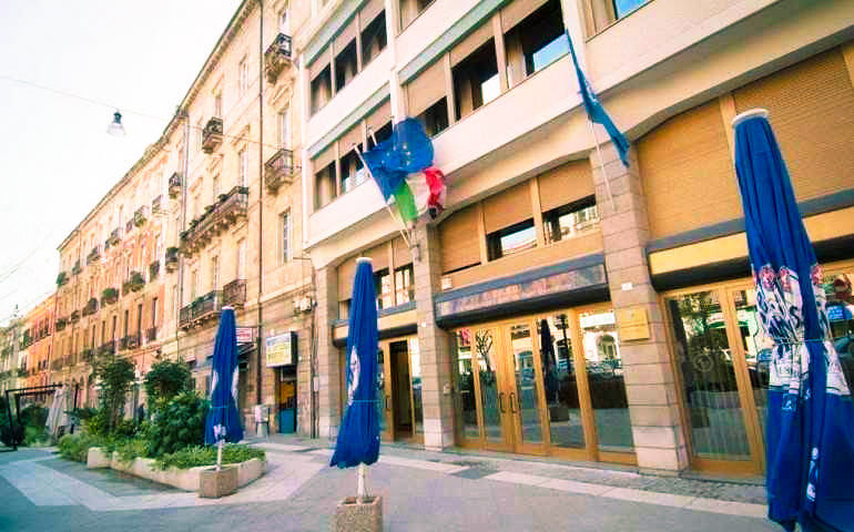 “Cagliari, studenti sfrattati dal 27 aprile dalla Casa dello Studente: non paghiamo abbastanza tasse?”