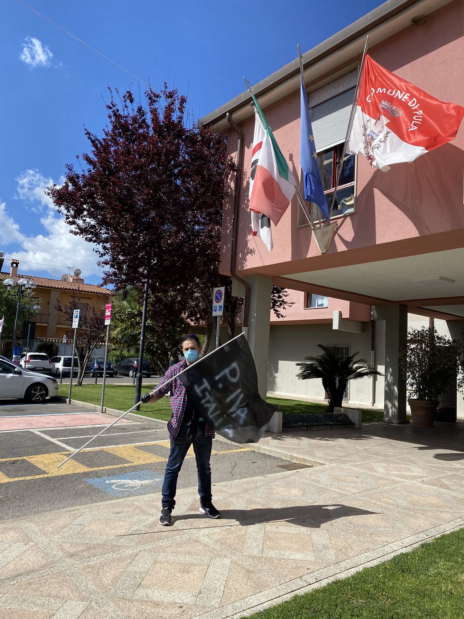 Pula, le richieste dei commercianti in crisi: “Stop alla Tari e alla Cosap, vogliamo una moneta comunale”