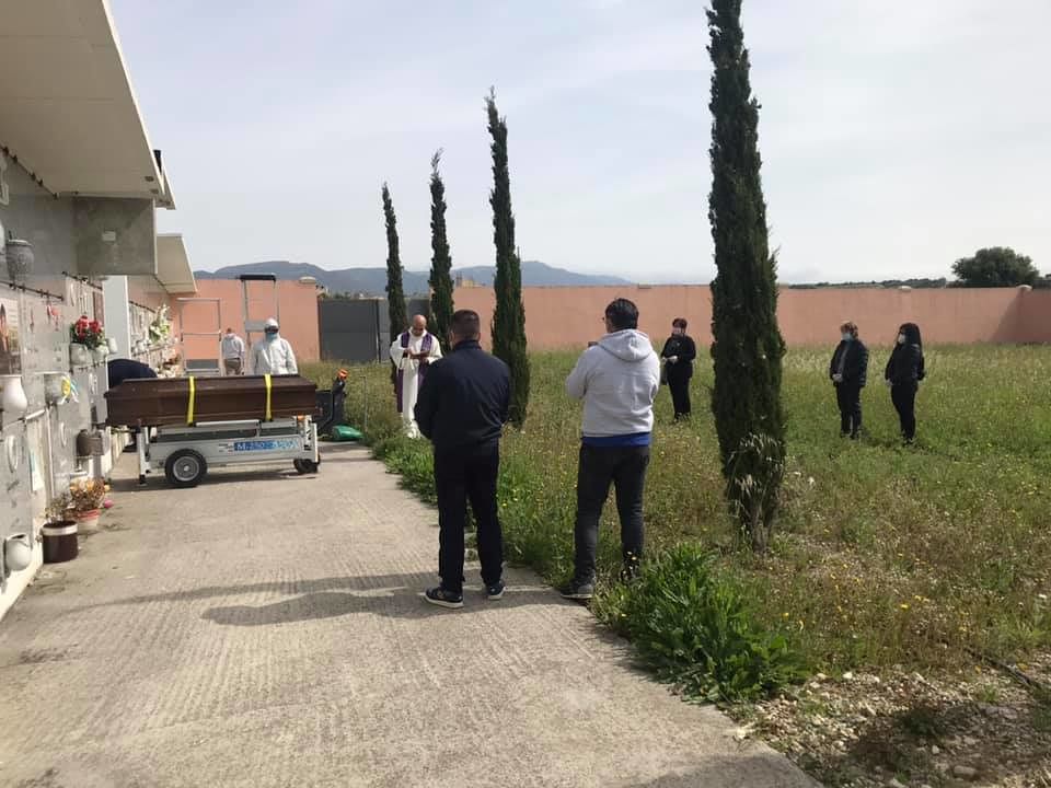 Settimo San Pietro, funerale “ristretto” per l’83enne uccisa dal Coronavirus