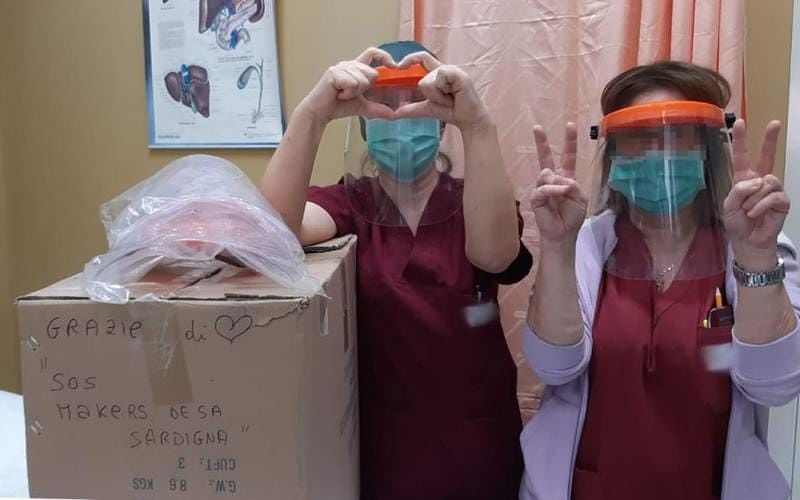 Coronavirus, agli ospedali della Sardegna mille mascherine anti-contagio realizzate in 3D