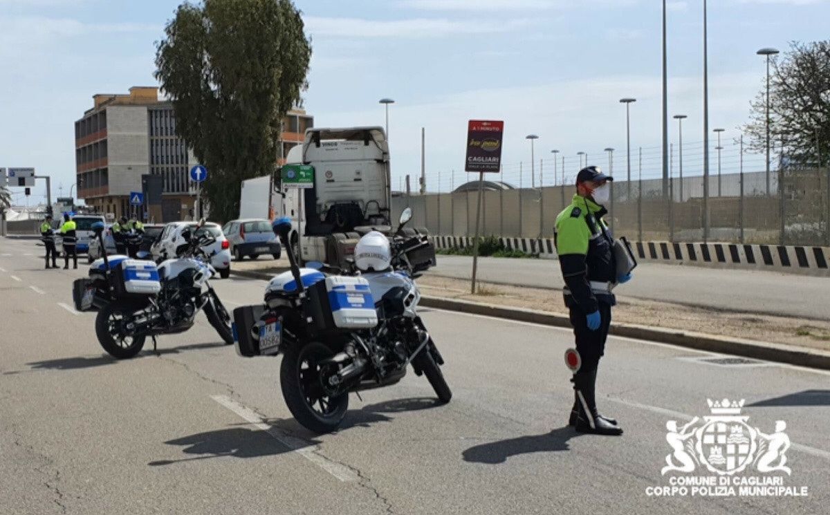Coronavirus, “caos sulle ordinanze di Truzzu a Cagliari. In confusione anche le forze dell’ordine”